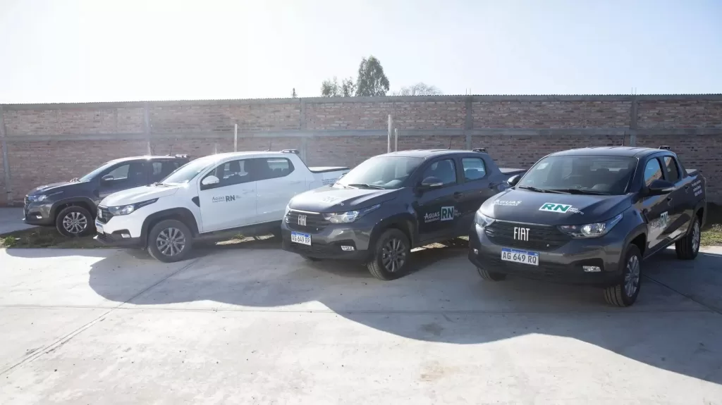 Más de $1.000 millones invertidos en camionetas, camiones cisterna, motocicletas y maquinaria clave para la empresa Aguas Rionegrinas. 