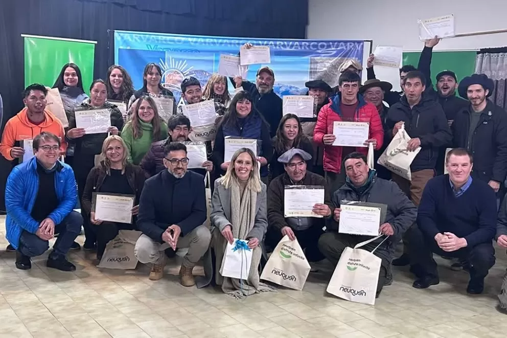 Curso de Formación para Prestadores de la Actividad de Cabalgatas