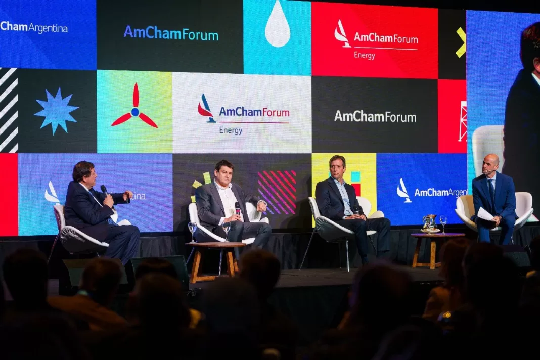 Weretilneck reafirmó el rol de Río Negro como polo exportador de energía.-